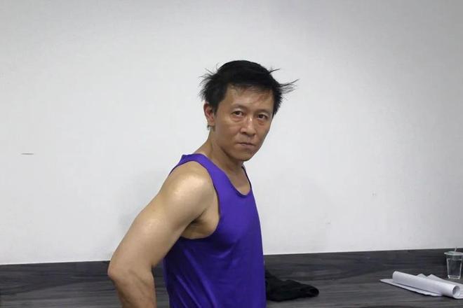 亡多日无人察觉已发臭王菲前经纪人悼念麻将胡了2试玩台湾男星陈光前家中死(图5) 亡多日无人察觉已发臭王菲前经纪人悼念麻将胡了2试玩台湾男星陈光前家中死(图5)