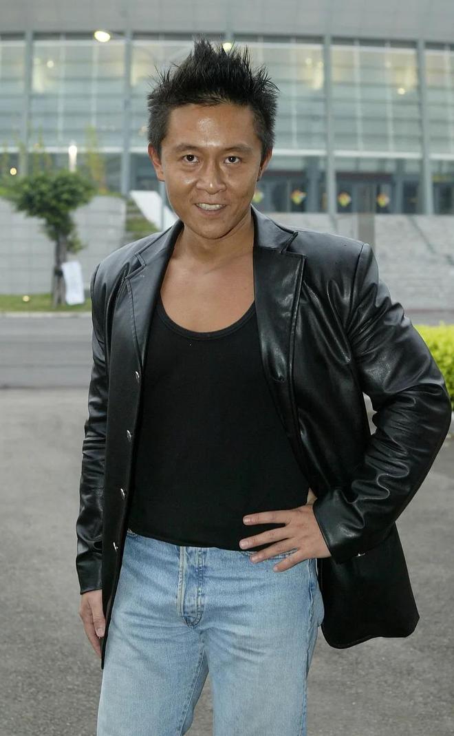 亡多日无人察觉已发臭王菲前经纪人悼念麻将胡了2试玩台湾男星陈光前家中死(图7)